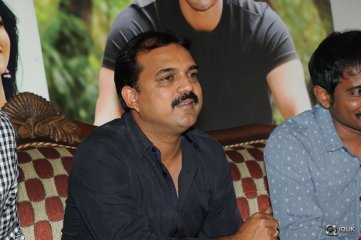 Srimanthudu Press Meet Photos